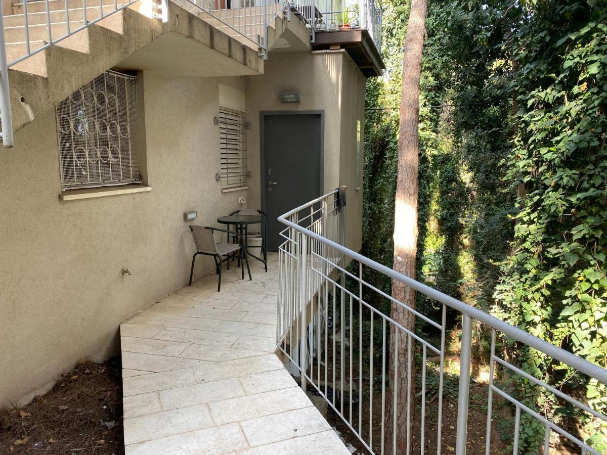 Carmel Boutique Apartments - Urban Forest Хайфа Экстерьер фото